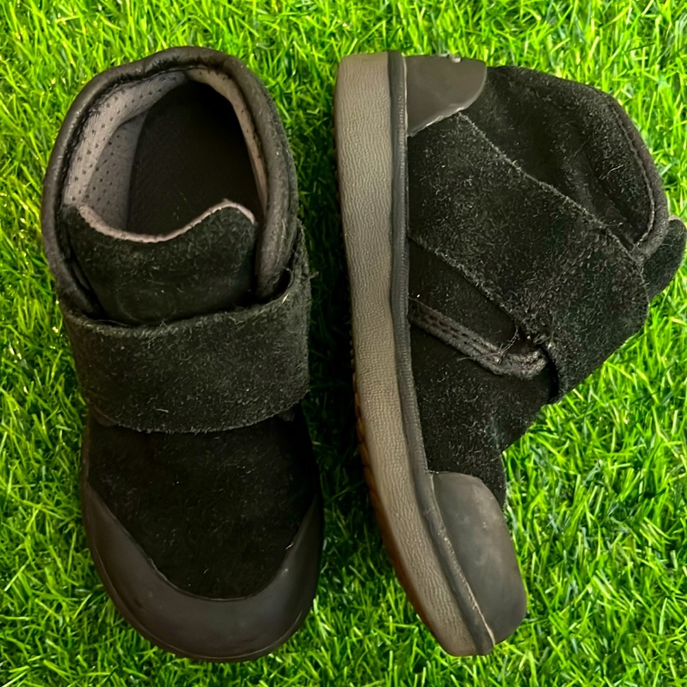 Boggs Ankle Booties Size 11 Leather/Suede